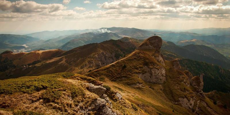 PlayStation VR2独占游戏阵容深度评测：从现状看VR生态未来，兼谈PC与移动游戏的启示